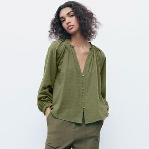 NWT Zara Daisy Floral Embroidered Button Front Blouse in Khaki Green - S